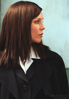 Sarah-Jane Redmond as Sgt. Shiela Kurtz (Da Vinci's Inquest)