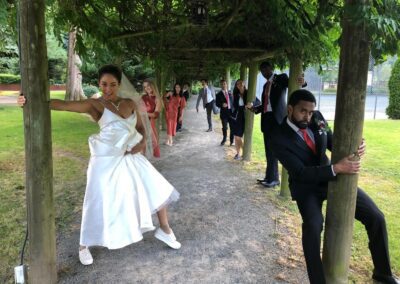 A behind the scenes image of cast of Neverbrides (Hallmark/Neverbrides Production Inc).