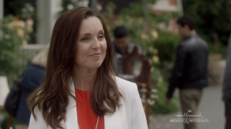 An image of Sarah-Jane Redmond on the Hallmark production Garage Sale Mysteries.